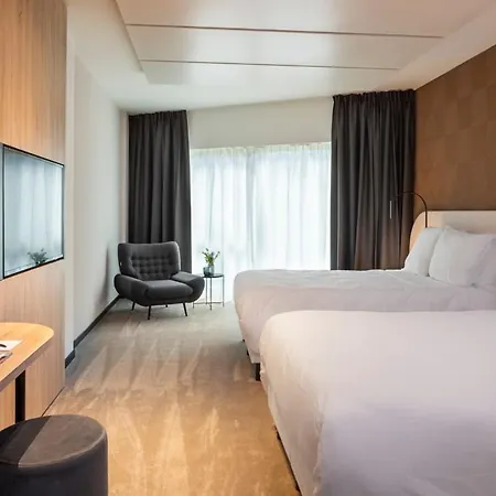 Hotel Der Valk 4*